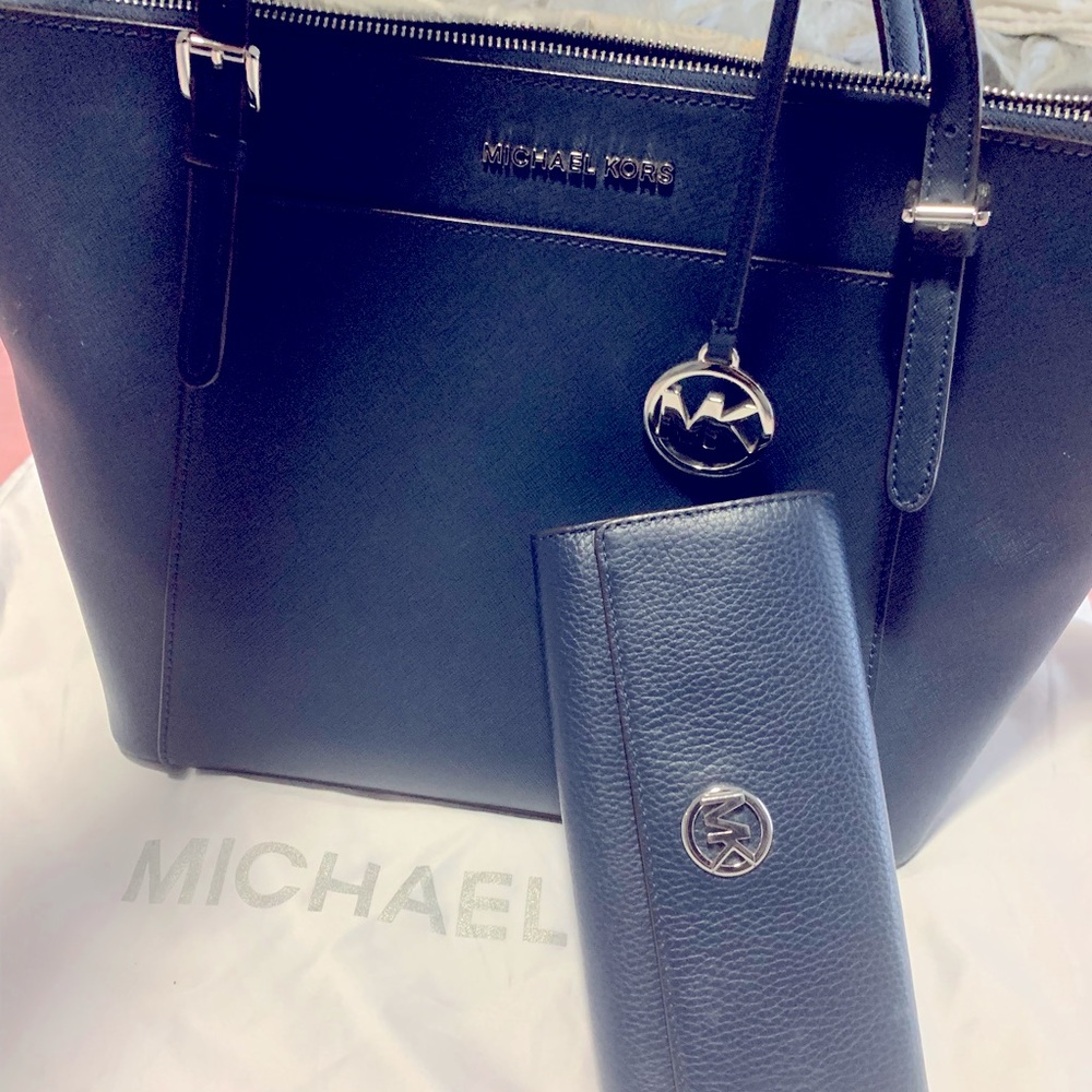 Navy blue Michael Kors Tote & Wallet